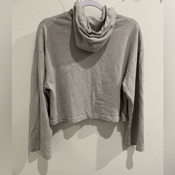 Nike Gray Cropped Hoodie - Picture 4 of 5